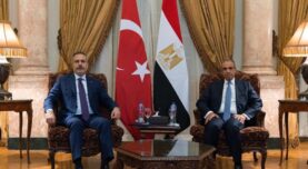 Dışişleri Bakanı Hakan Fidan, Kahire'de Mısırlı ve Sudanlı mevkidaşlarıyla görüştü