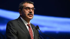 Bakan Tekin'den 'Mazerete Bağlı Yer Değişikliği' açıklaması