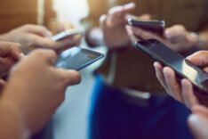 Bir dönemin efsane telefon markası Türkiye'ye geri dönüyor