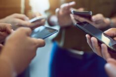 Bir dönemin efsane telefon markası Türkiye'ye geri dönüyor