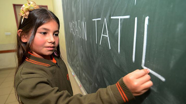 2025-2026 eğitim öğretim yılı ne zaman bitecek? Okulların kapanacağı tarih belli oldu