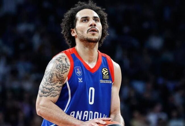 Shane Larkin, Fenerbahçe’de