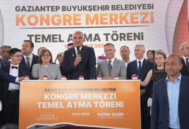 Gaziantep'e yeni kongre, kültür ve fuar merkezi için ilk adım atıldı