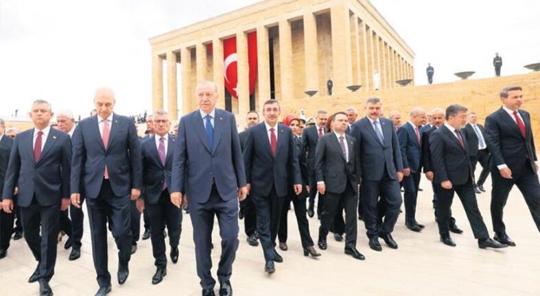Cumhurbaşkanı Erdoğan: ‘Menfur planlara müsaade etmiyoruz’