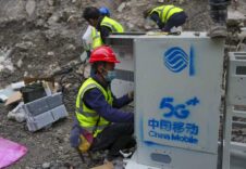 Albüm: Çin'de selin vurduğu bölgede yeni kurulan 4G/5G baz istasyonuyla iletişim yeniden sağlandı